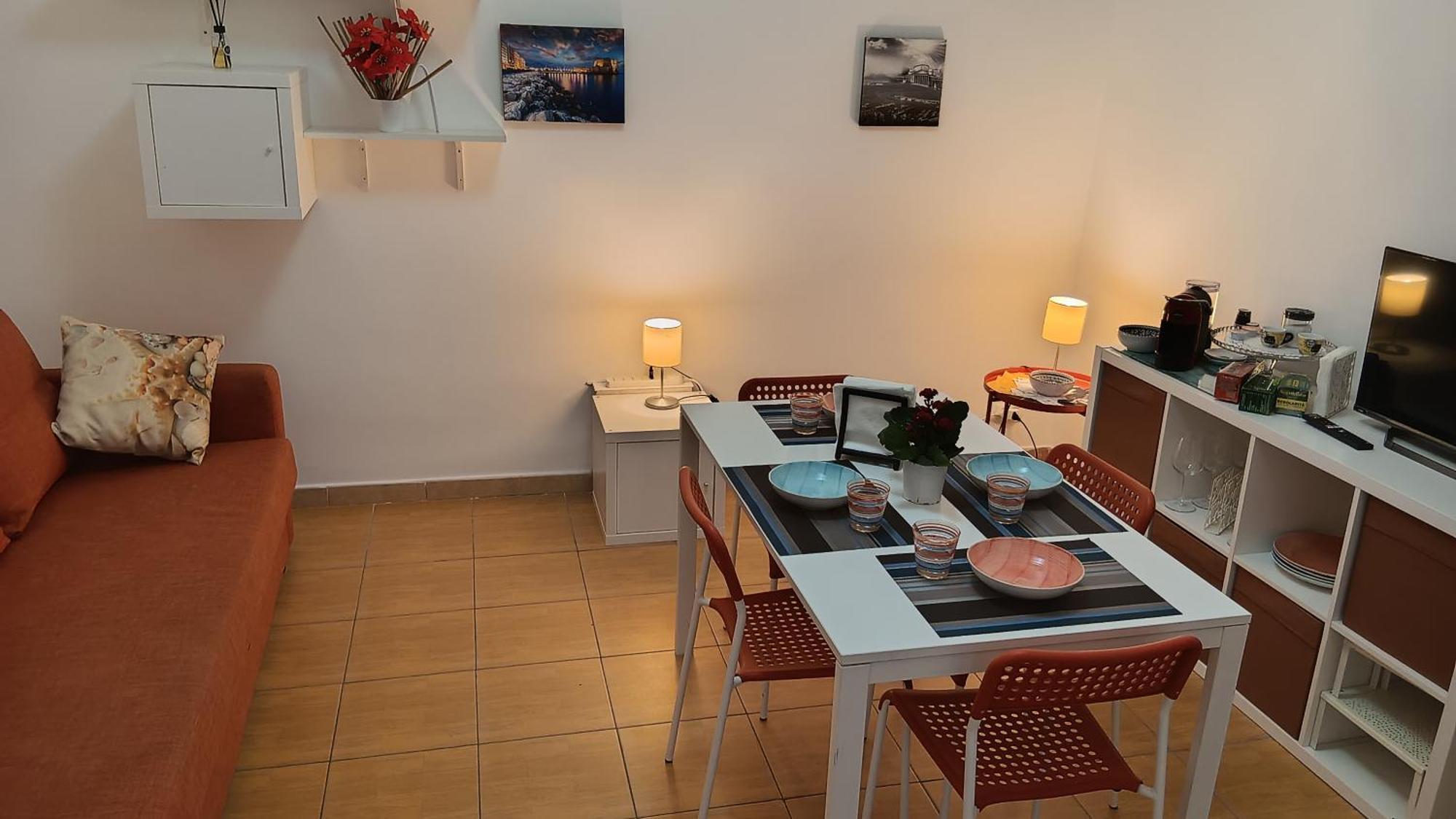 Dimora Danicla Apartment Napoli Bagian luar foto